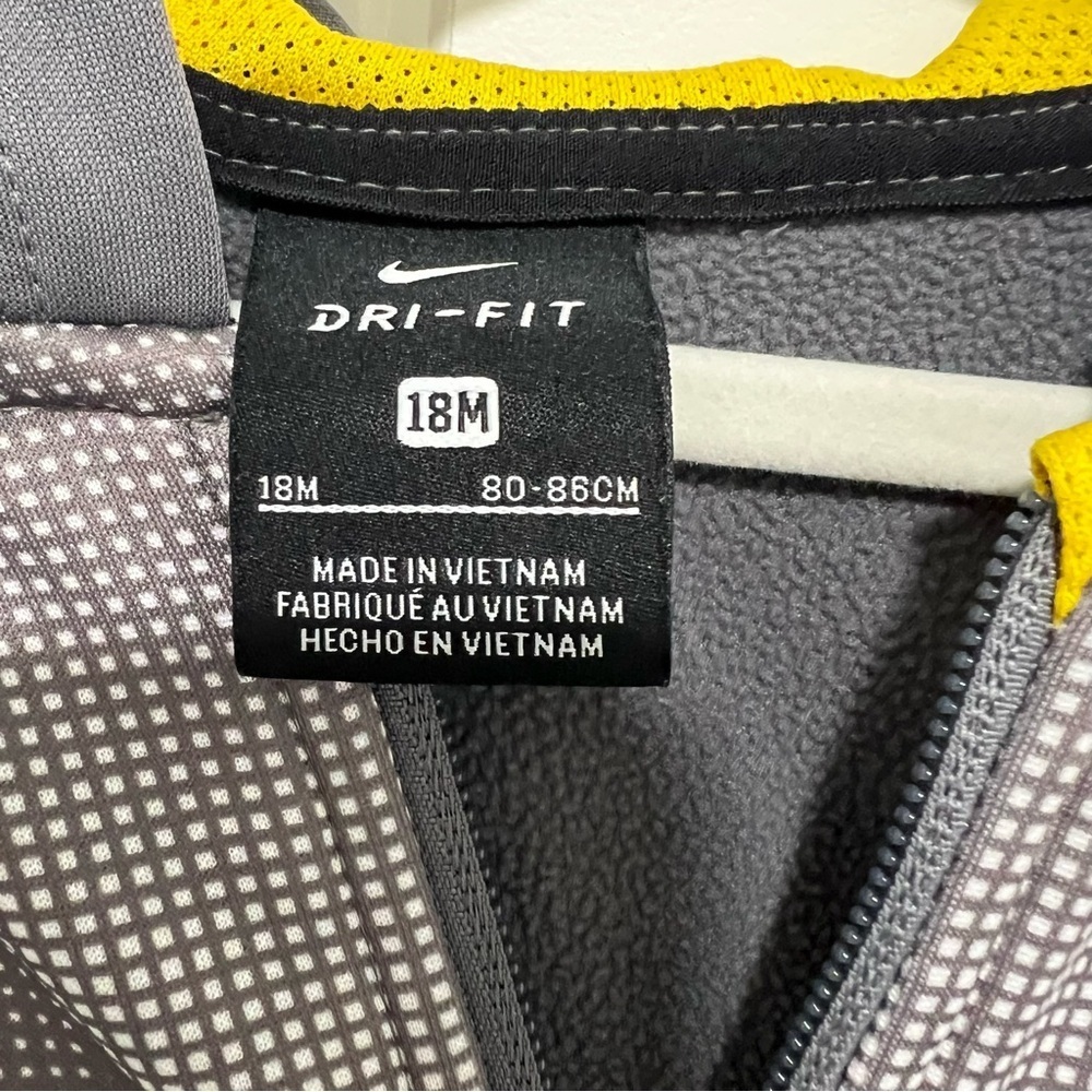 Nike Toddler Grey Full Zip Jacket Size 18 Months - Picture 2 of 4